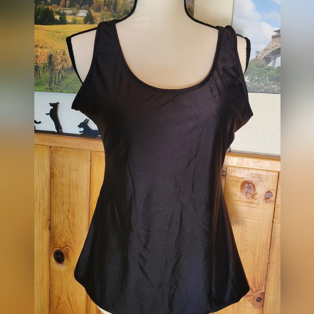 NWOT Shape wear